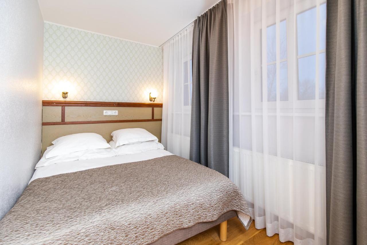 Hotel Villa Wesset Пярну Экстерьер фото