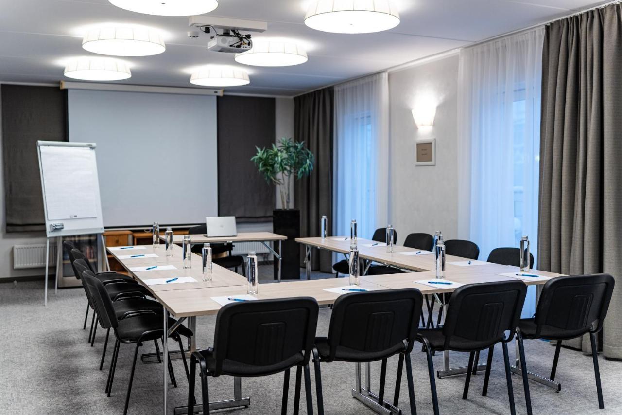 Hotel Villa Wesset Пярну Экстерьер фото