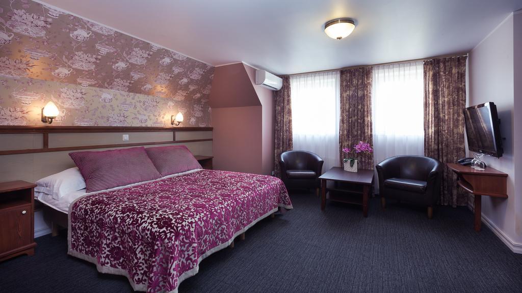 Hotel Villa Wesset Пярну Экстерьер фото
